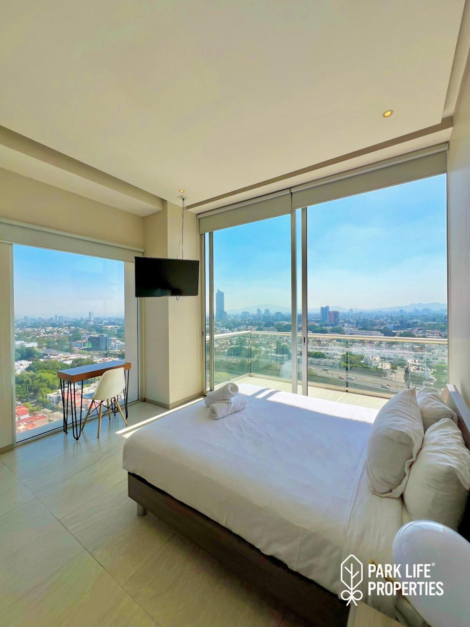 Park Life Guadalajara Apart otel Dış mekan fotoğraf